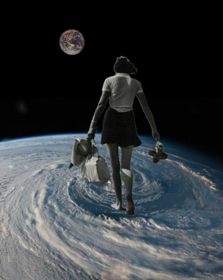 Illustration for article titled These Surreal Science Fiction Collages Are a Wonderful Glimpse into Insanity